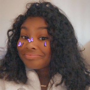 Meet your Posher, Jasmine